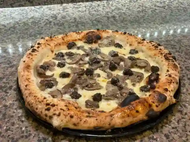 Tipos de hornos de pizza: cuál marca la diferencia en una napolitana